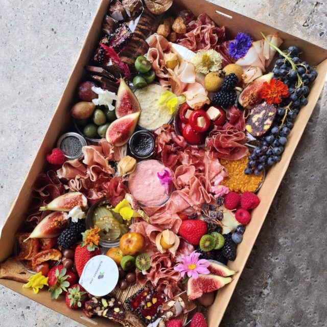 GRAZING BOX
